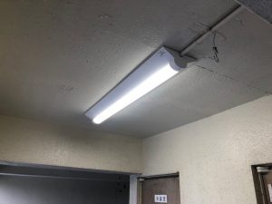 名古屋市中村区にて屋外照明器具LED電気工事