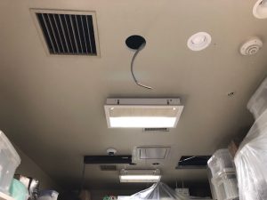 名古屋市港区の店舗様事務所においてダウンライト増設電気工事
