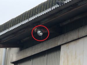 名古屋市港区の倉庫にて投光器の取替電気工事